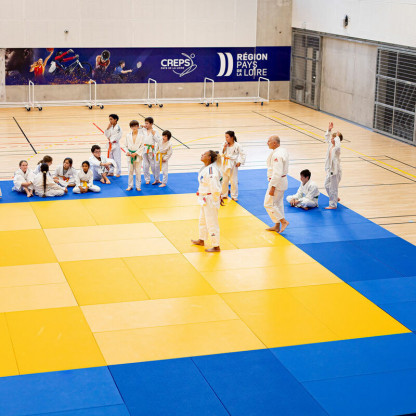 🥋 retour en photos sur les 50 ans du club au CREPS